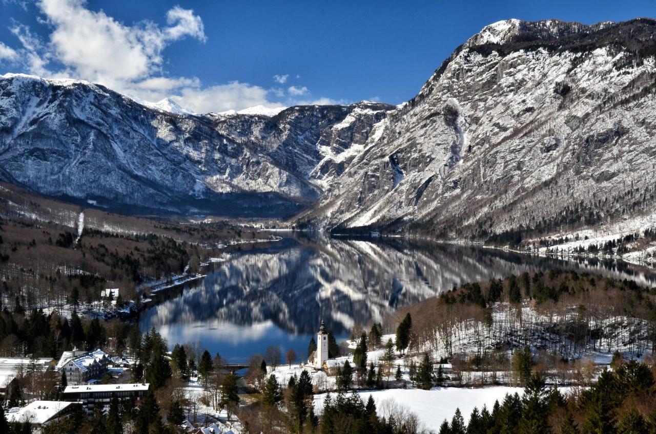 בוהין Hotel Jezero מראה חיצוני תמונה